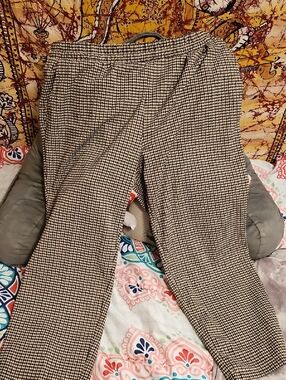 a new day Black and White Houndstooth Cropped Pants